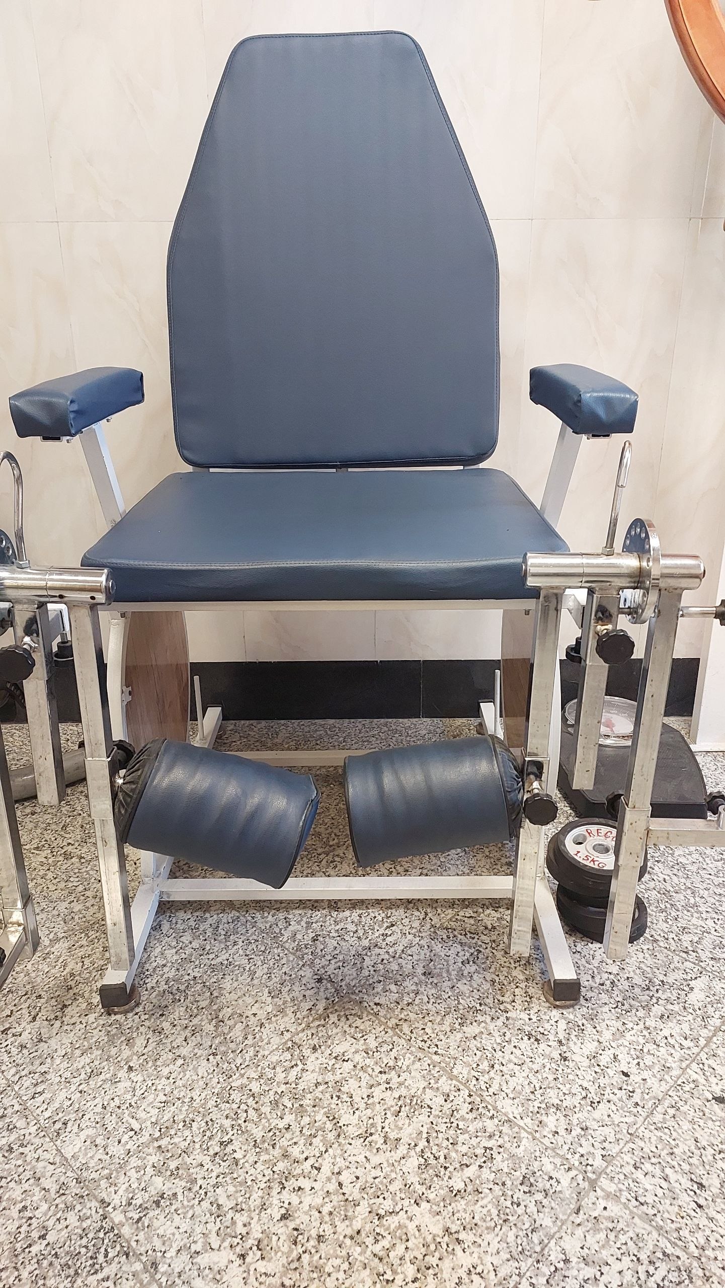 فیزیوتراپی کلینیک آزادگان